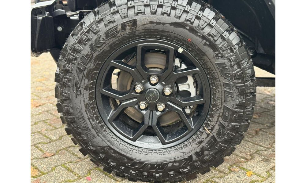 327373