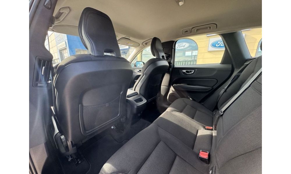 468907
