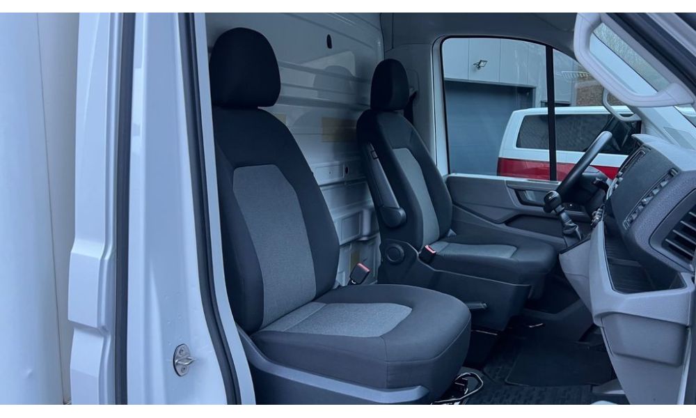 630867
