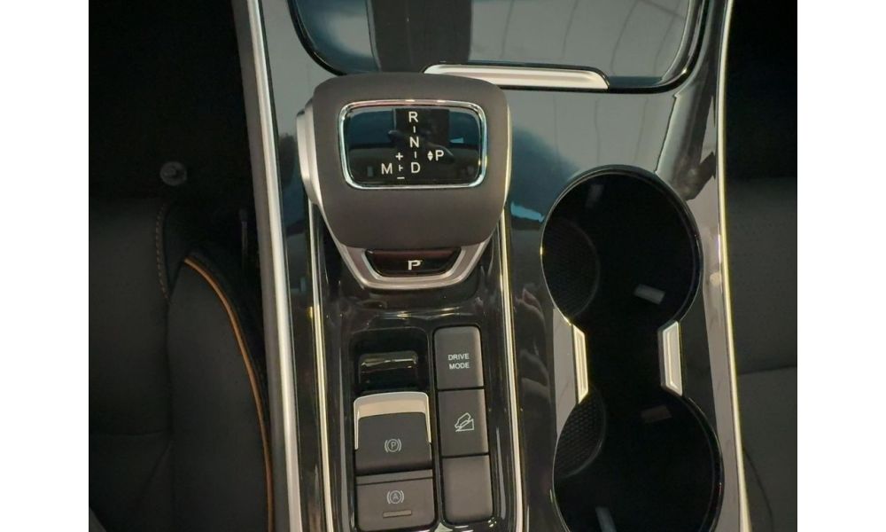 901117