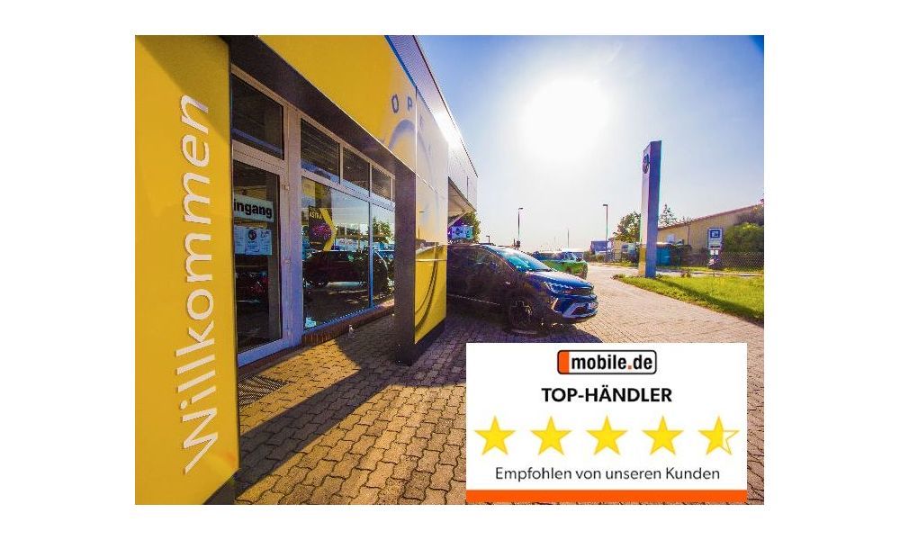 830031