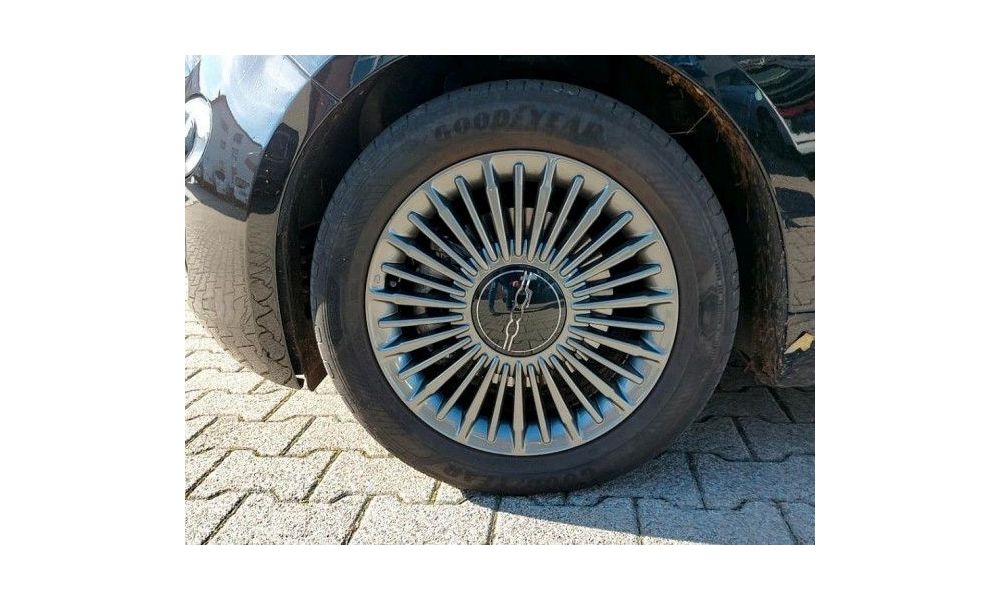 695133