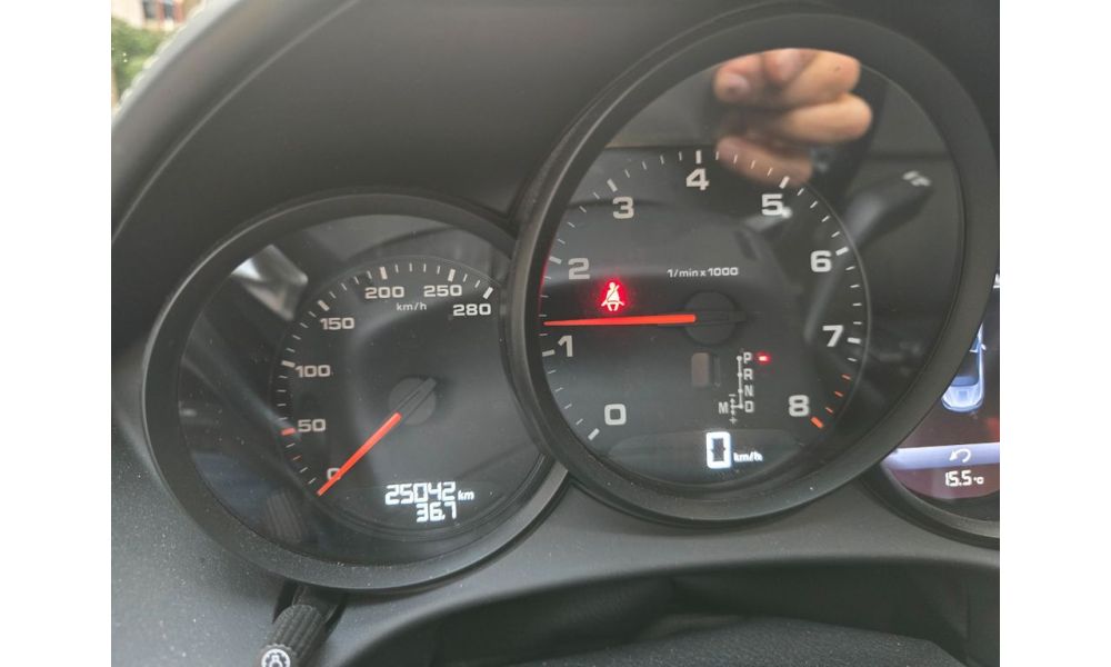 685779