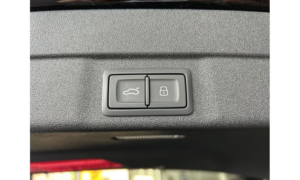 296871