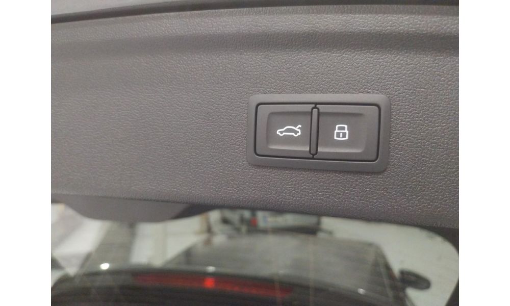 113487