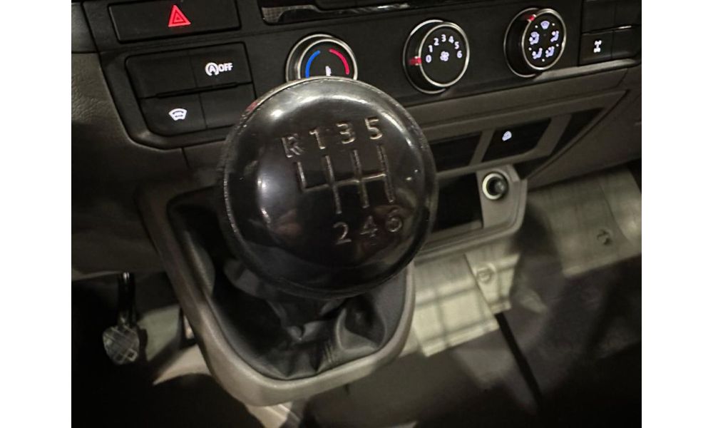 963422