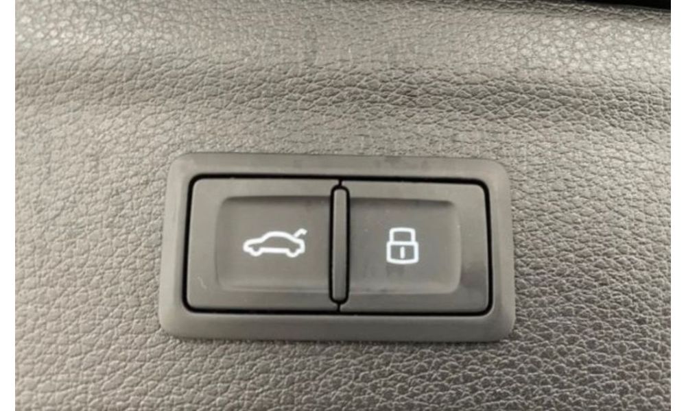 134561