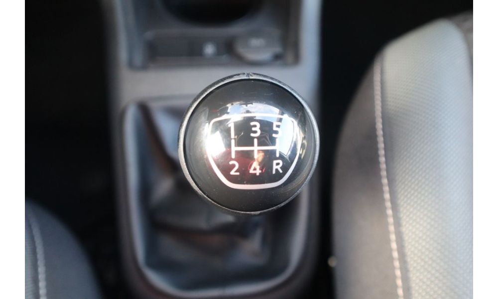 237435