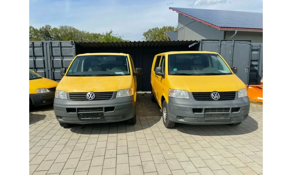 689136