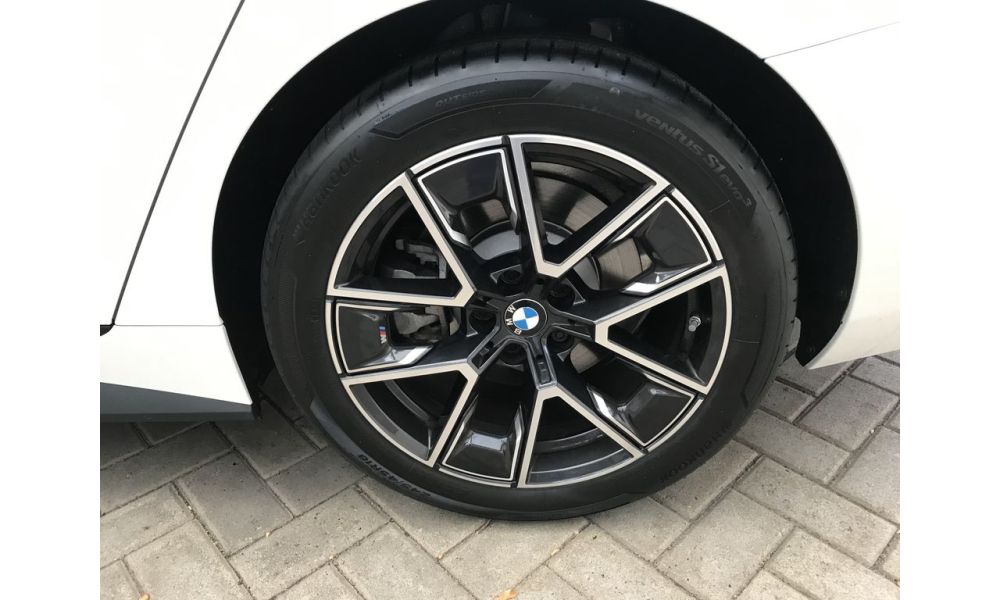 424786