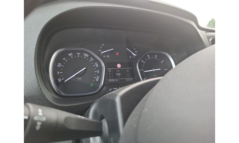 57604