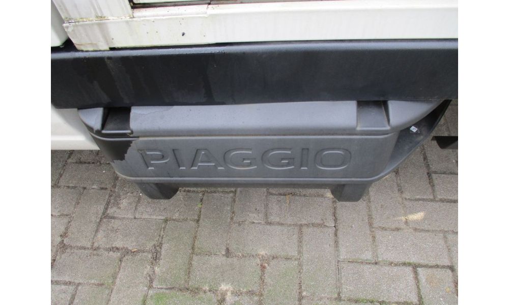 418750