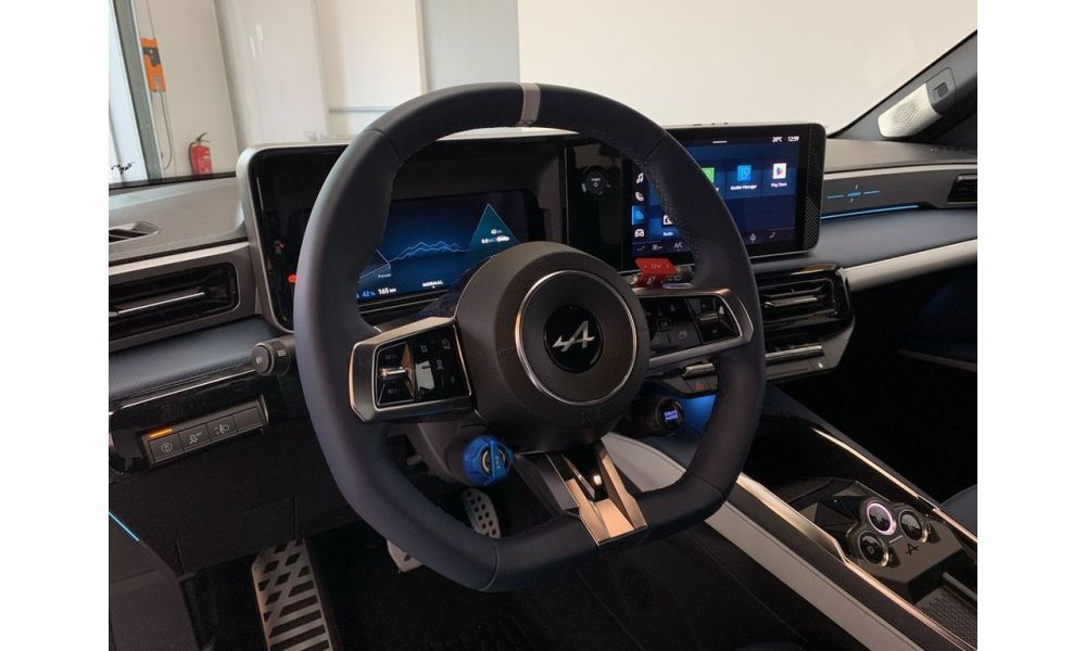 976822