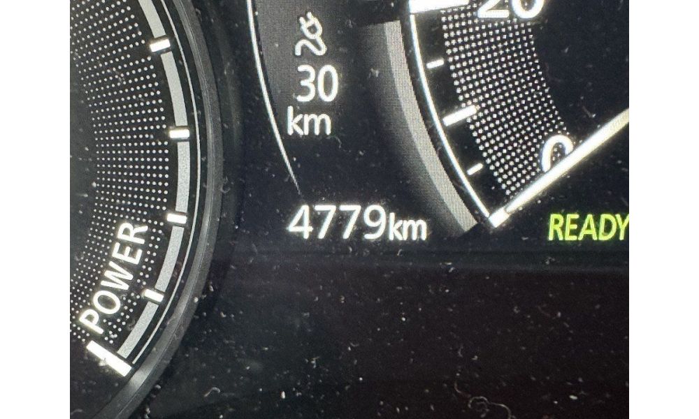 627836
