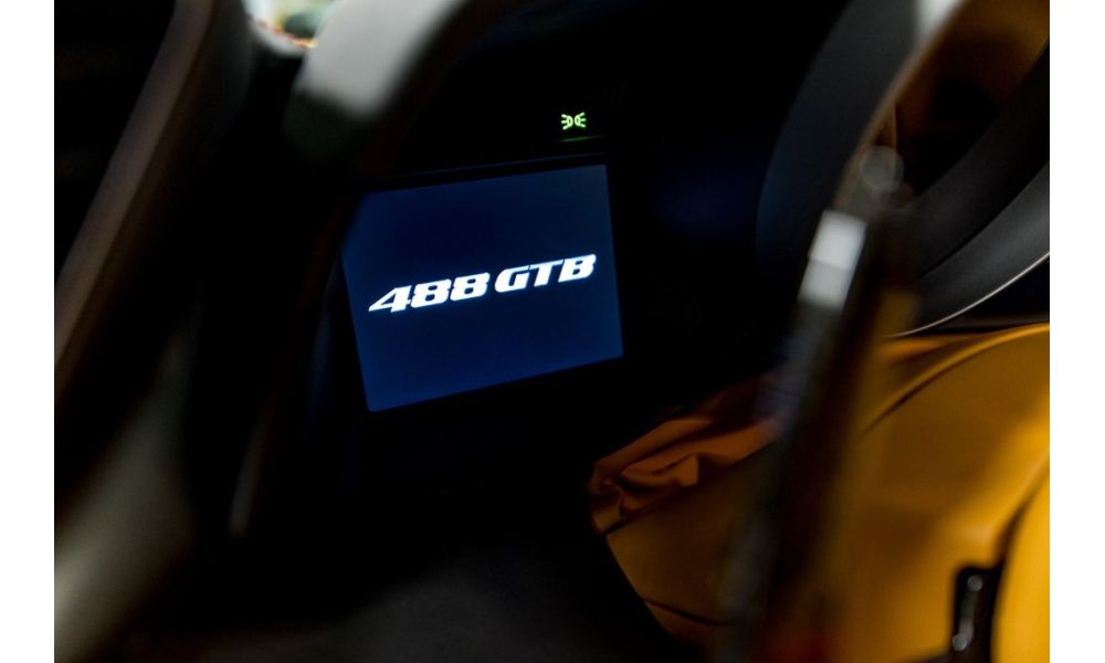 588224