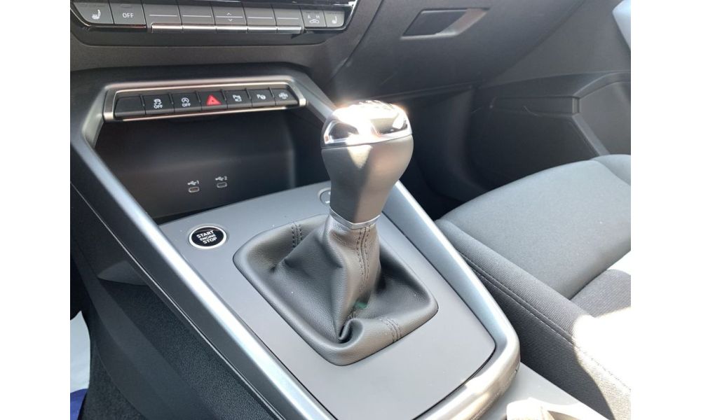 527946