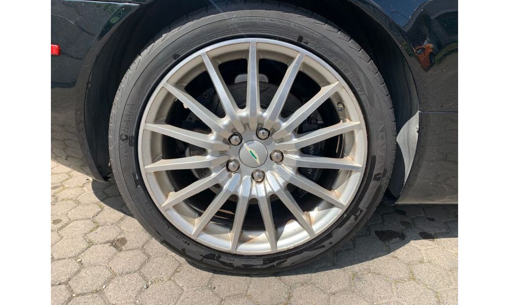 793683
