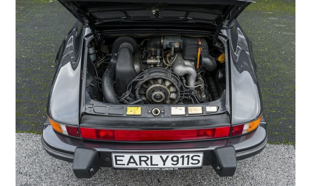 329911