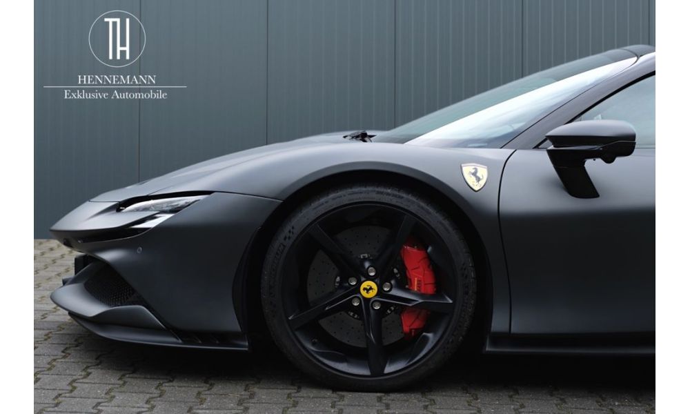 488225