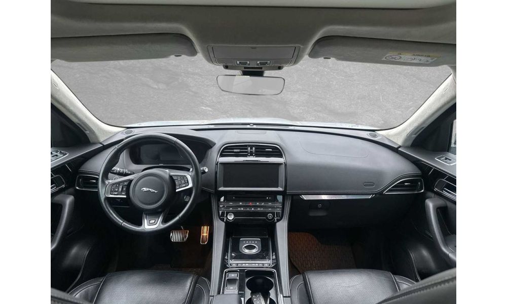 958600