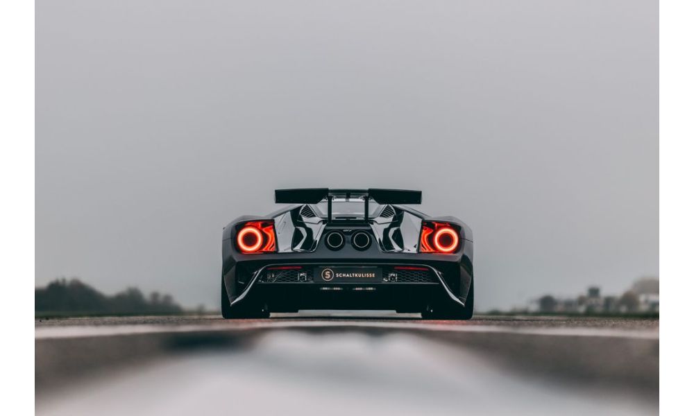 582332