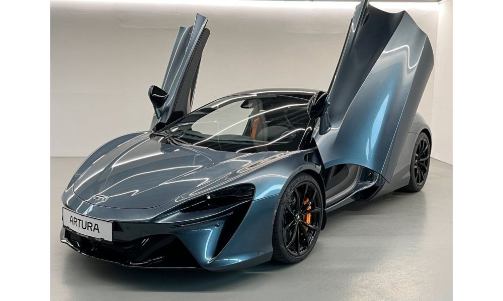 967743