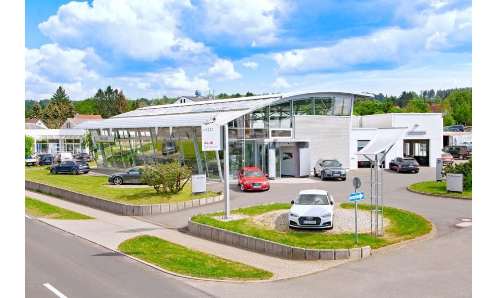 117001