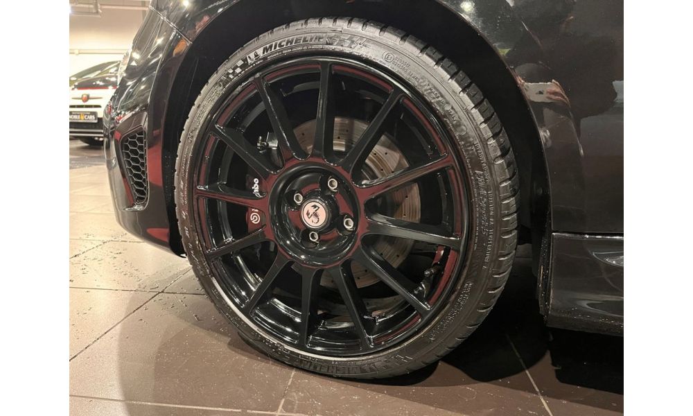 967976