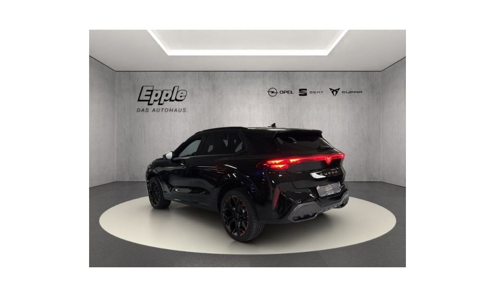 631247