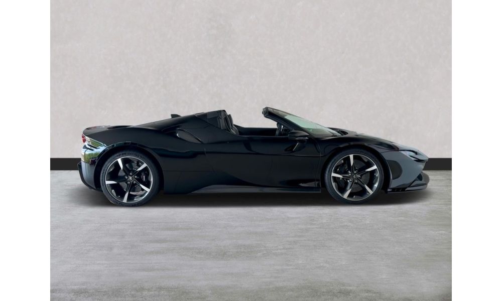 810316