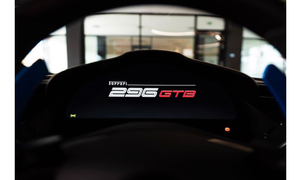 904889