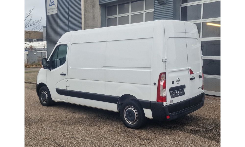72500