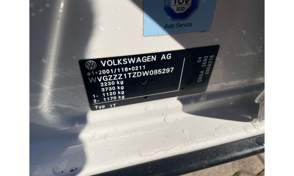 325849
