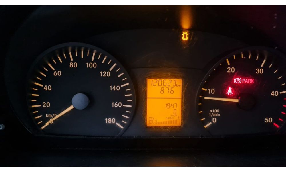 208687