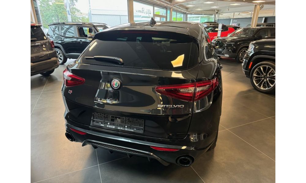 785641