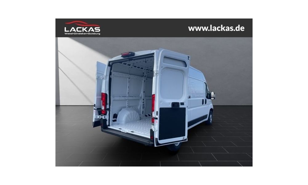747142