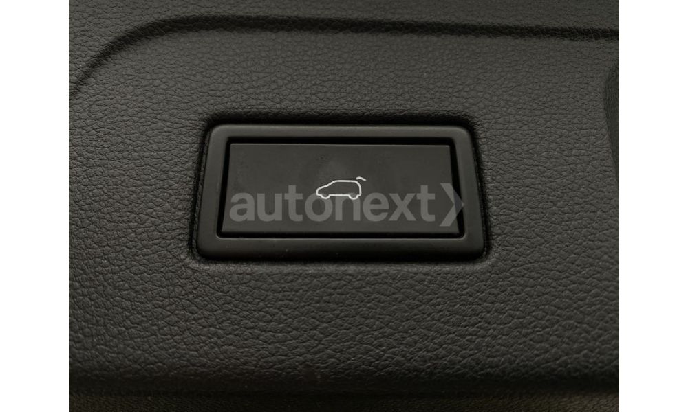 257560