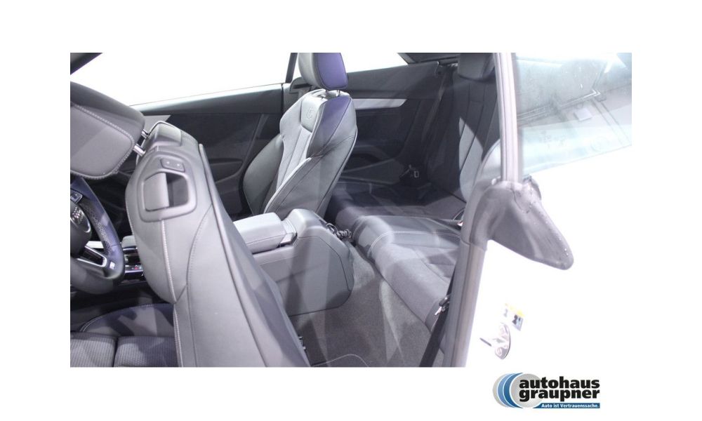 977990