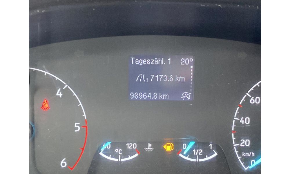 438995