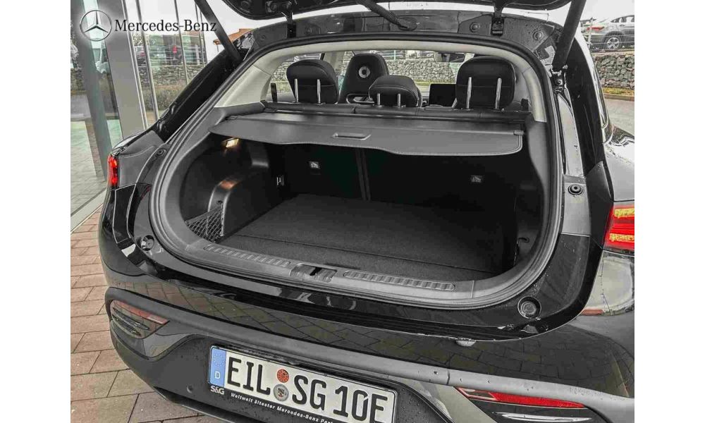 99685