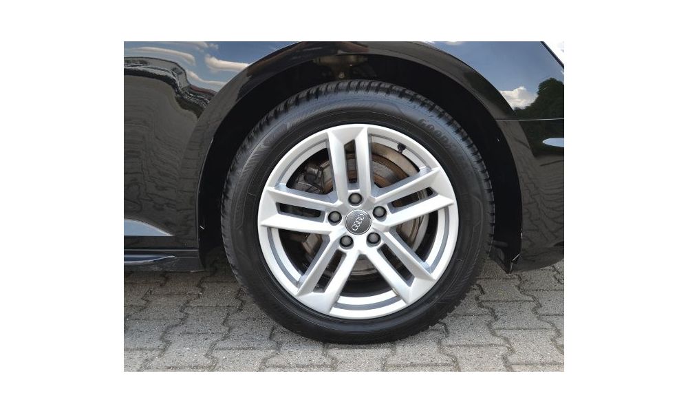 596906