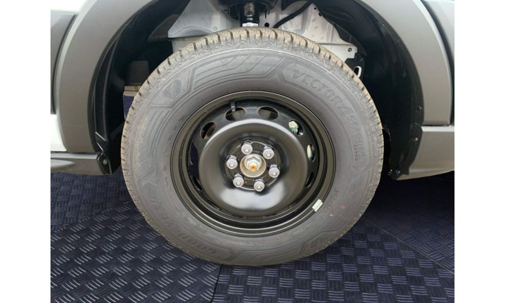 767447