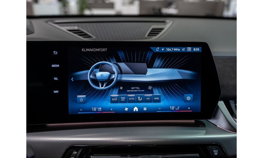 136960