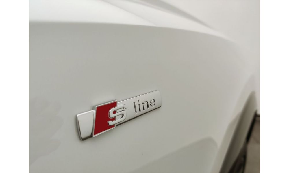 871356