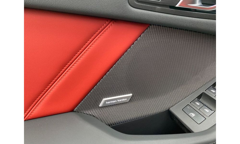 426185