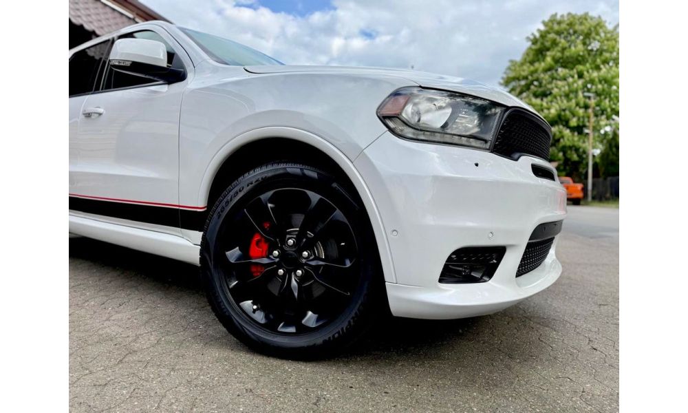 689998
