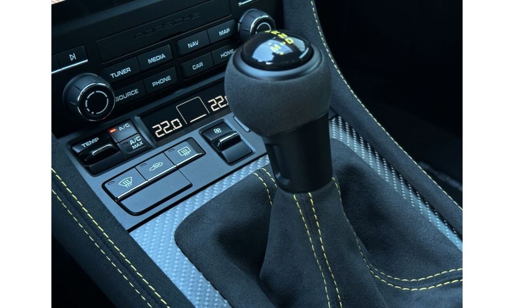 994928