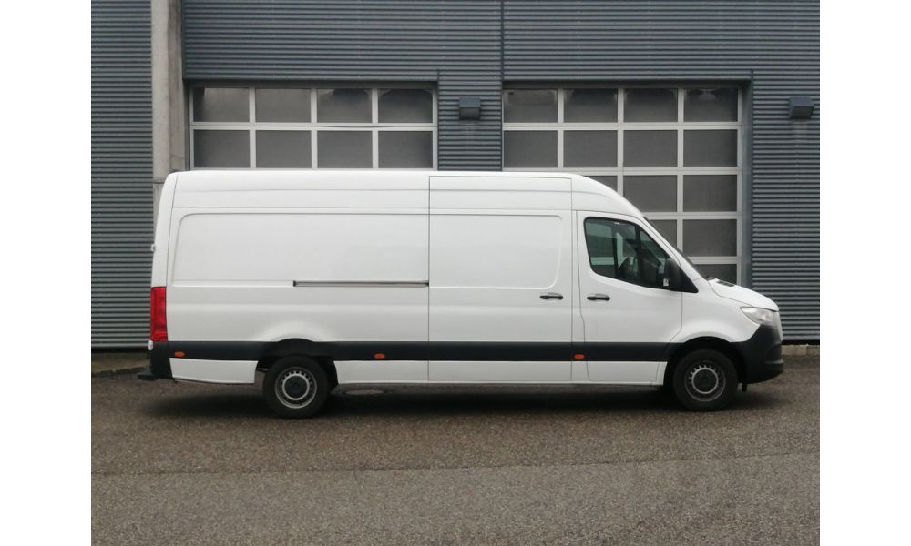 273602