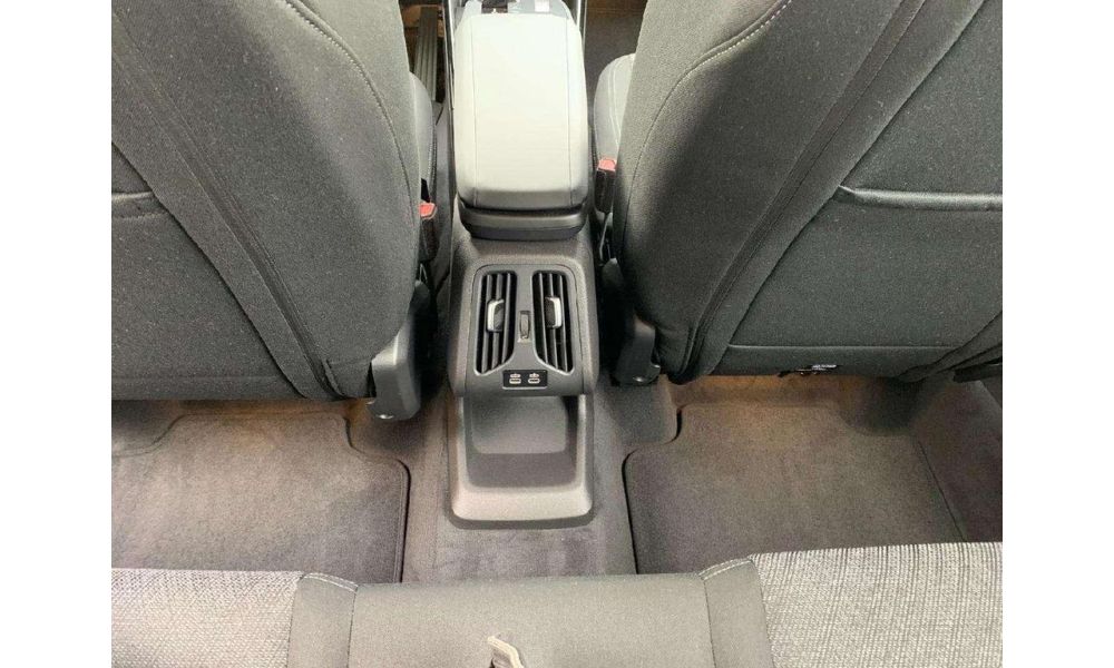 905960