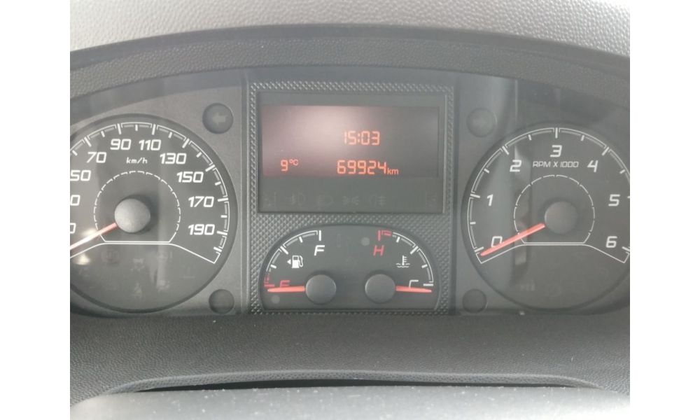326230